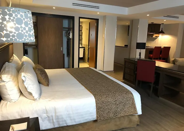Metropol 4*