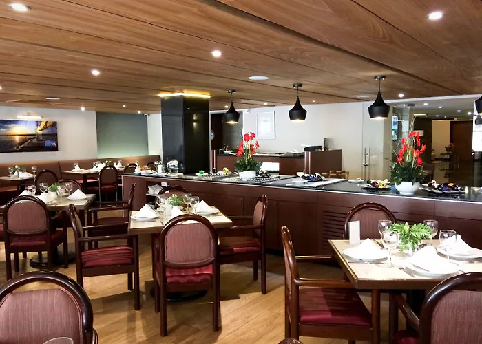 Metropol Hotel 4*